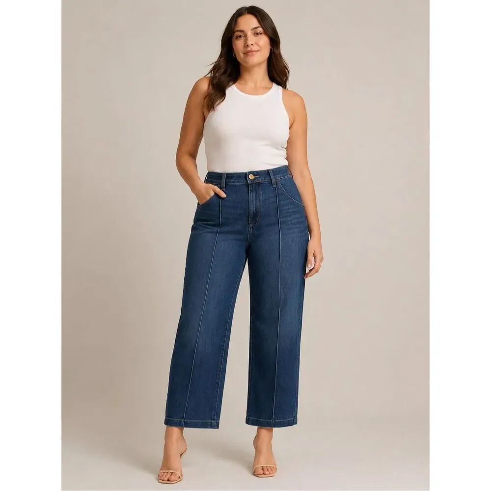 Chicos High Rise Straight Leg Pleated Jean US 10R Dark Wash Non Ripped #900